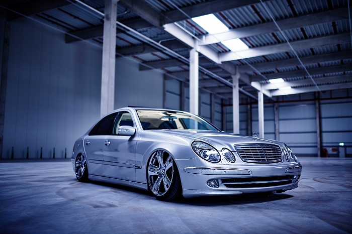 MERCEDES E CLASS mercedes benz w211 e55 amg airride tuning Used - the  parking